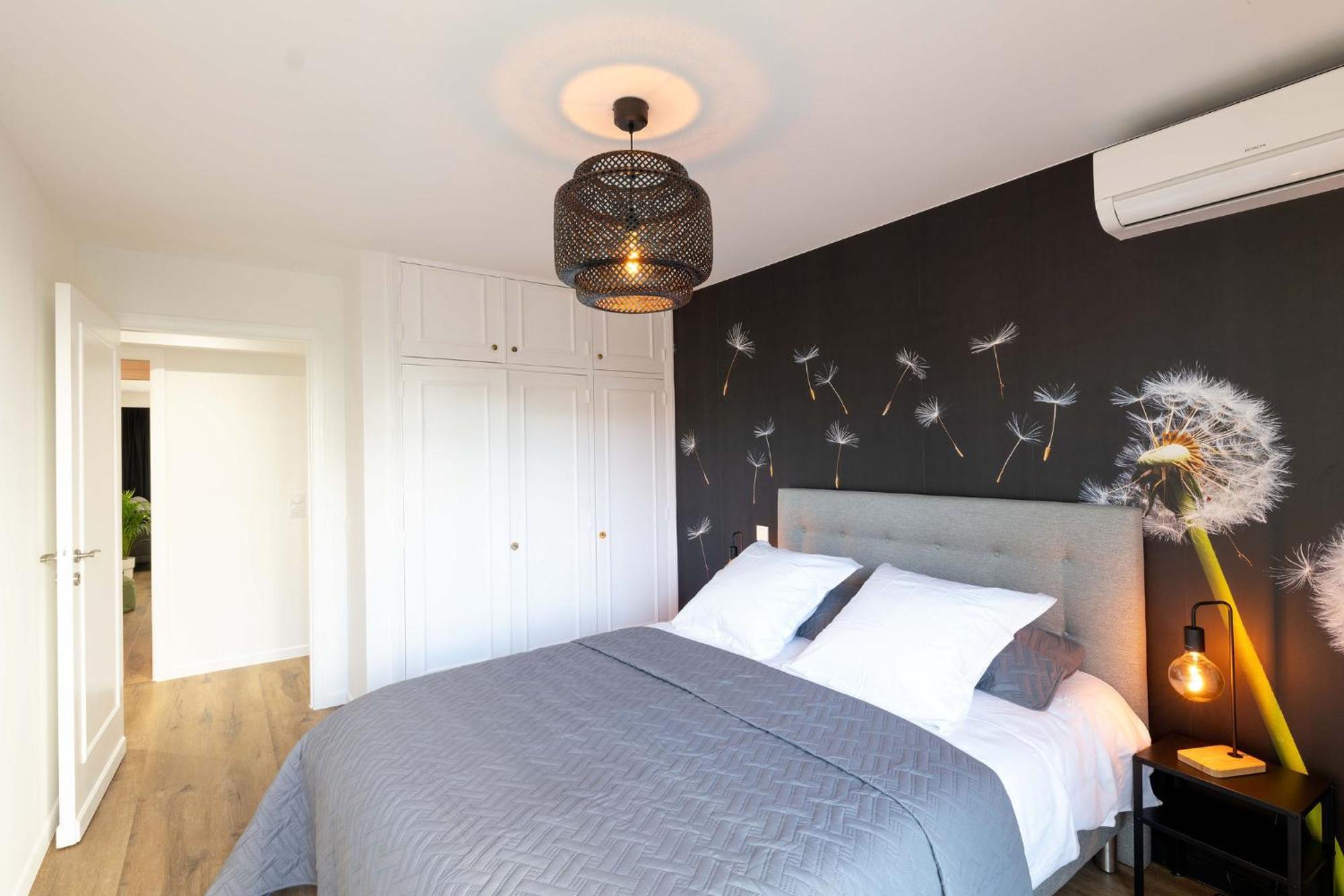 Somptueux Appartement 20M Plages Avec Vue Mer อองทีบส์ ภายนอก รูปภาพ